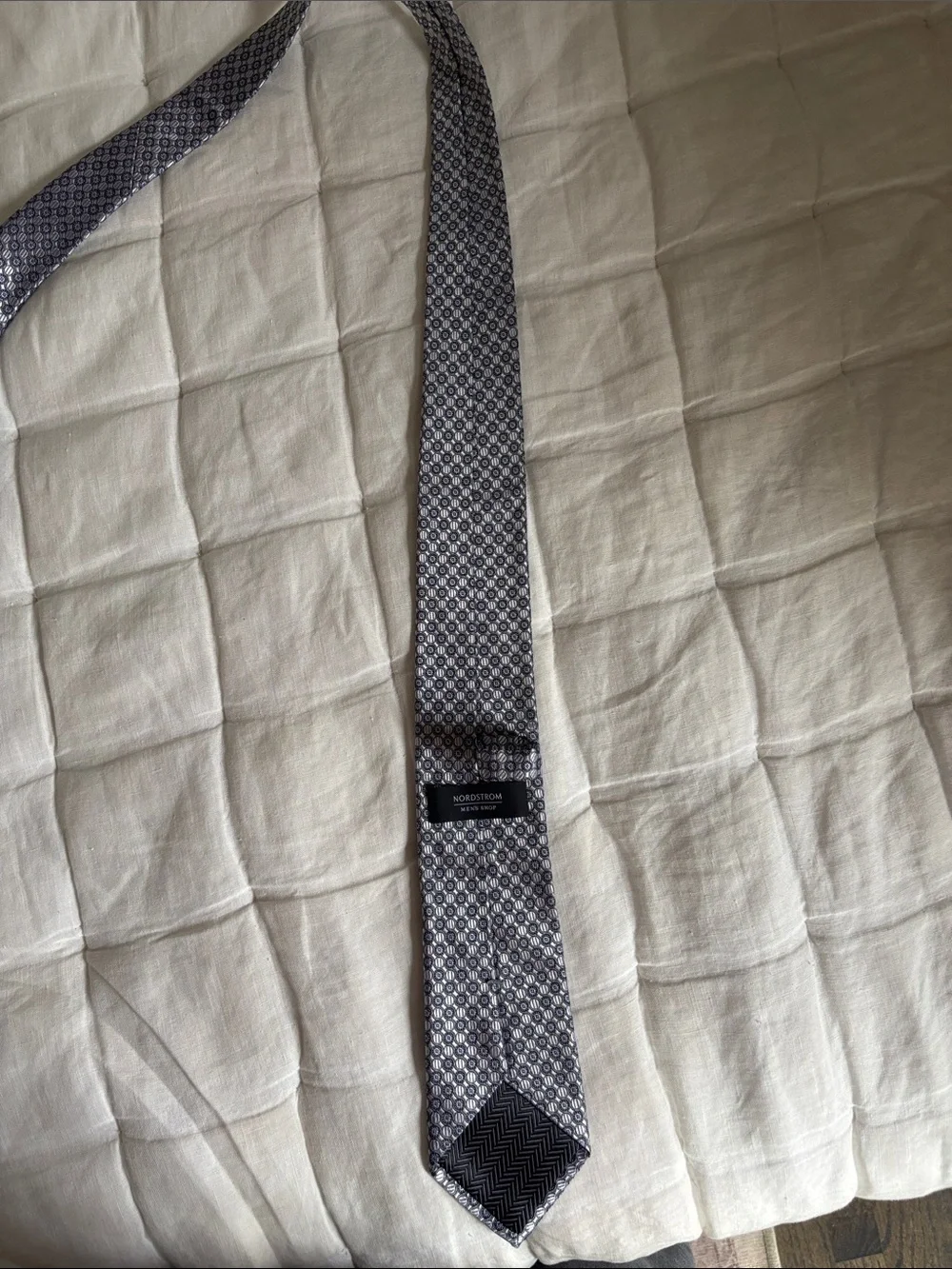 Nordstrom Navy and White Micro Geometric Silk Tie